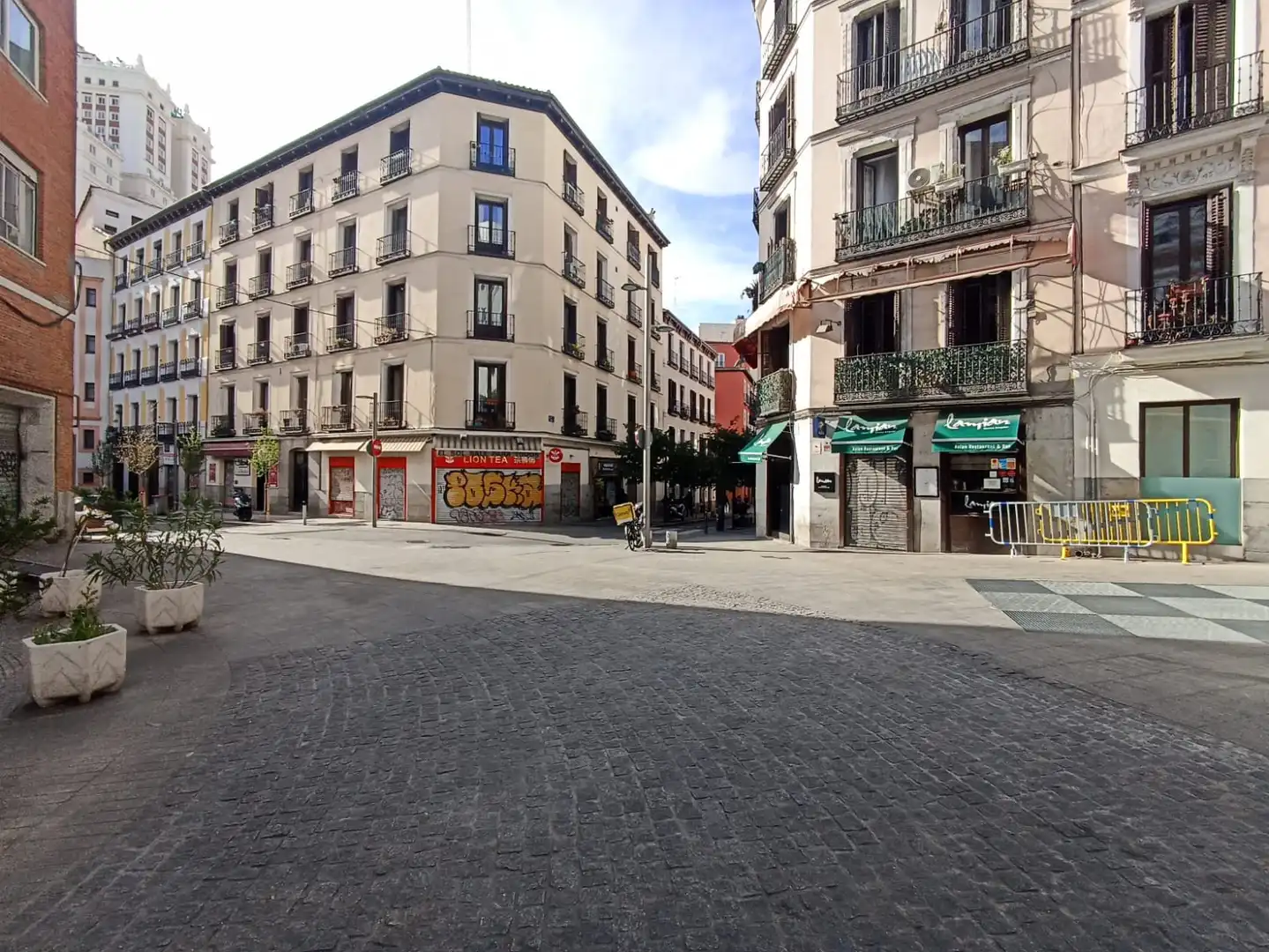 Vista exterior de Oficina en venta en Madrid con Aire acondicionado y Calefacción