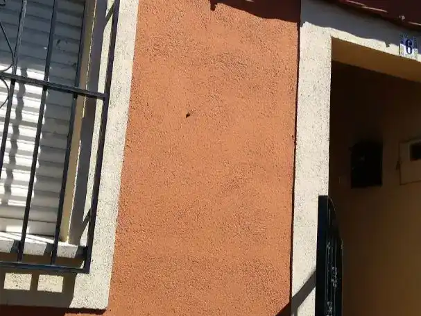 Vista exterior de Casa adosada en venda en Cabezabellosa, Cáceres