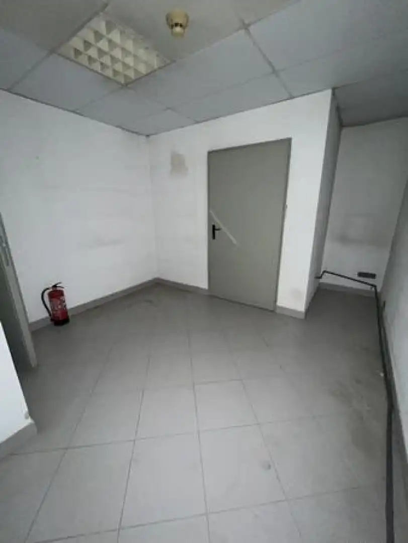 Local comercial de lloguer a Puerto de Sagunto, imagen 7