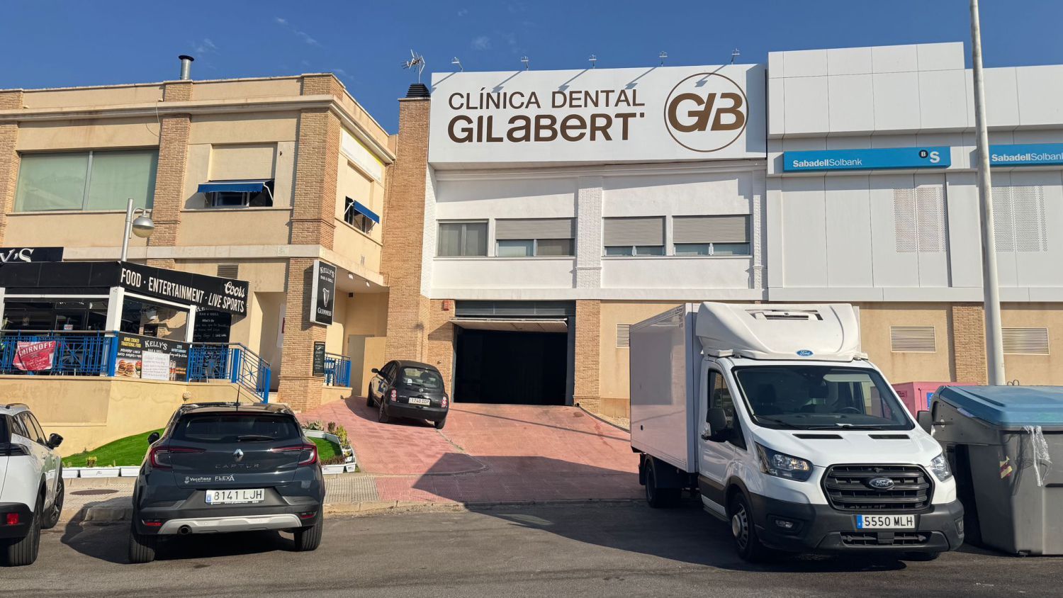 Vista exterior de Garaje de alquiler en Orihuela