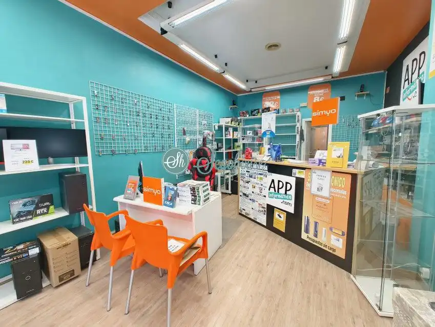 Commercial properties for rent in Segovia  with Air Conditioner