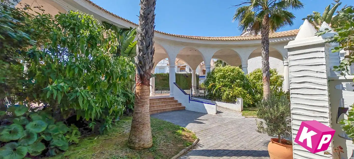 Bungalow con piscina en venta en Del Carabasí, imagen 36