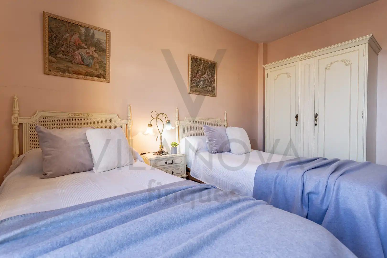 Schlafzimmer von Dachboden zum Verkauf in Reus mit Heizung, Terrasse und Abstellraum