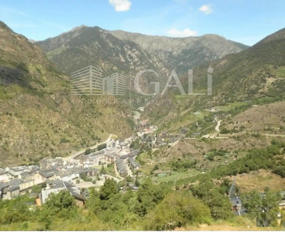 Terreno residencial en venta en Aixirivall