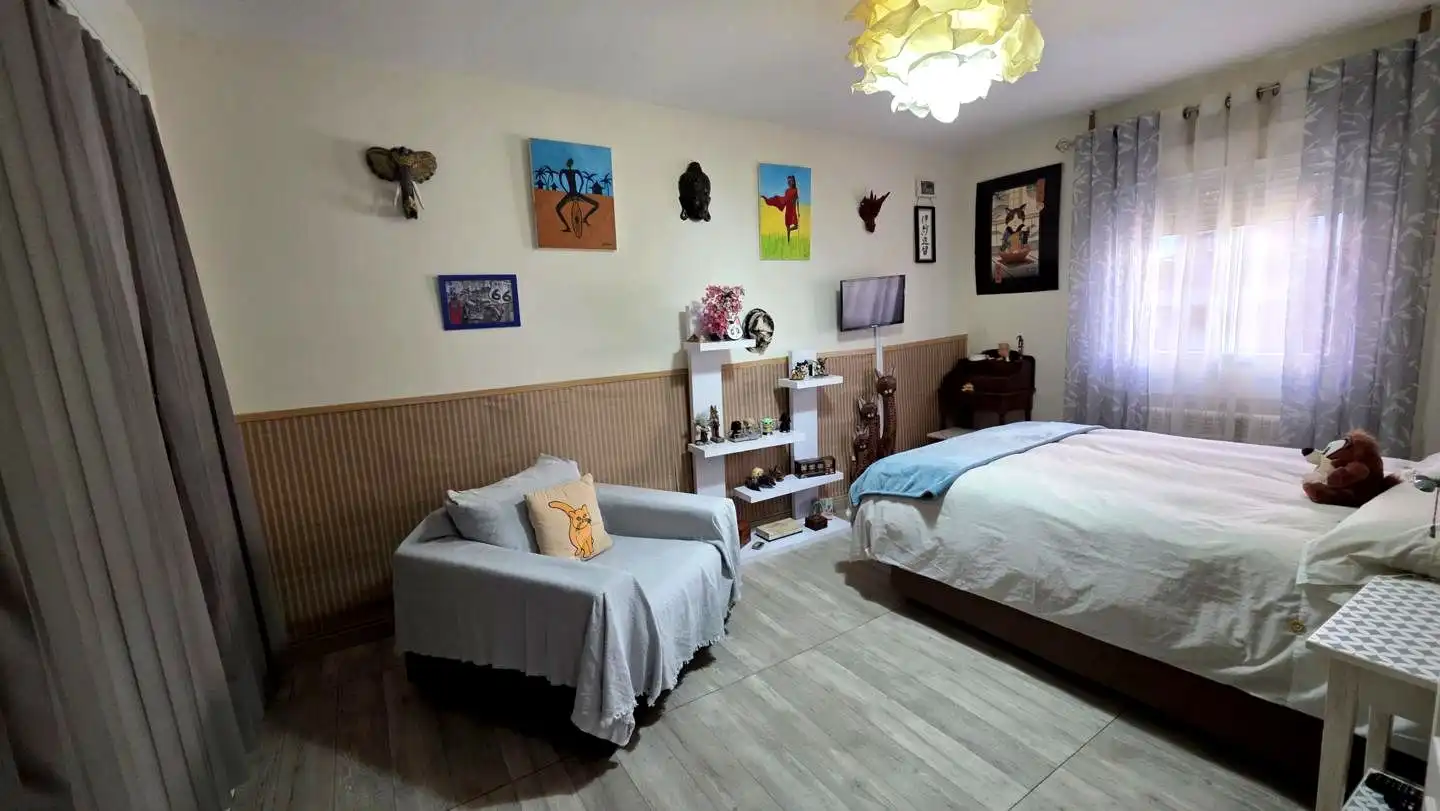 Habitación de Piso en venta en San Sebastián de los Reyes con Terraza y Balcón