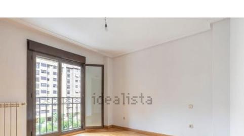 Photo 3 of Flat to rent in N/a, Palomeras Sureste,  Madrid Capital