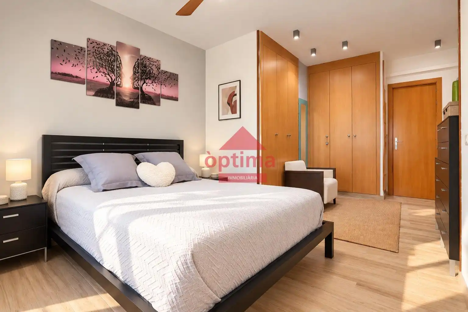 Casa a schiera con terrazza in vendita a Calle BELGRADO, imagen 5