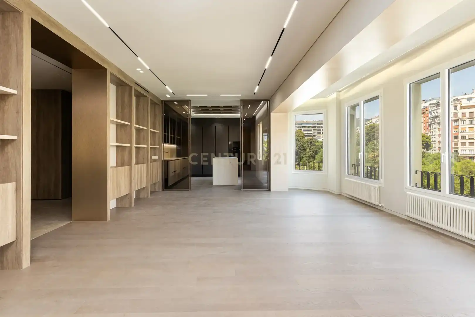 Apartamento con ascensor en venta en Avinguda de Pau Casals, Barcelona, Spain, imagen 2