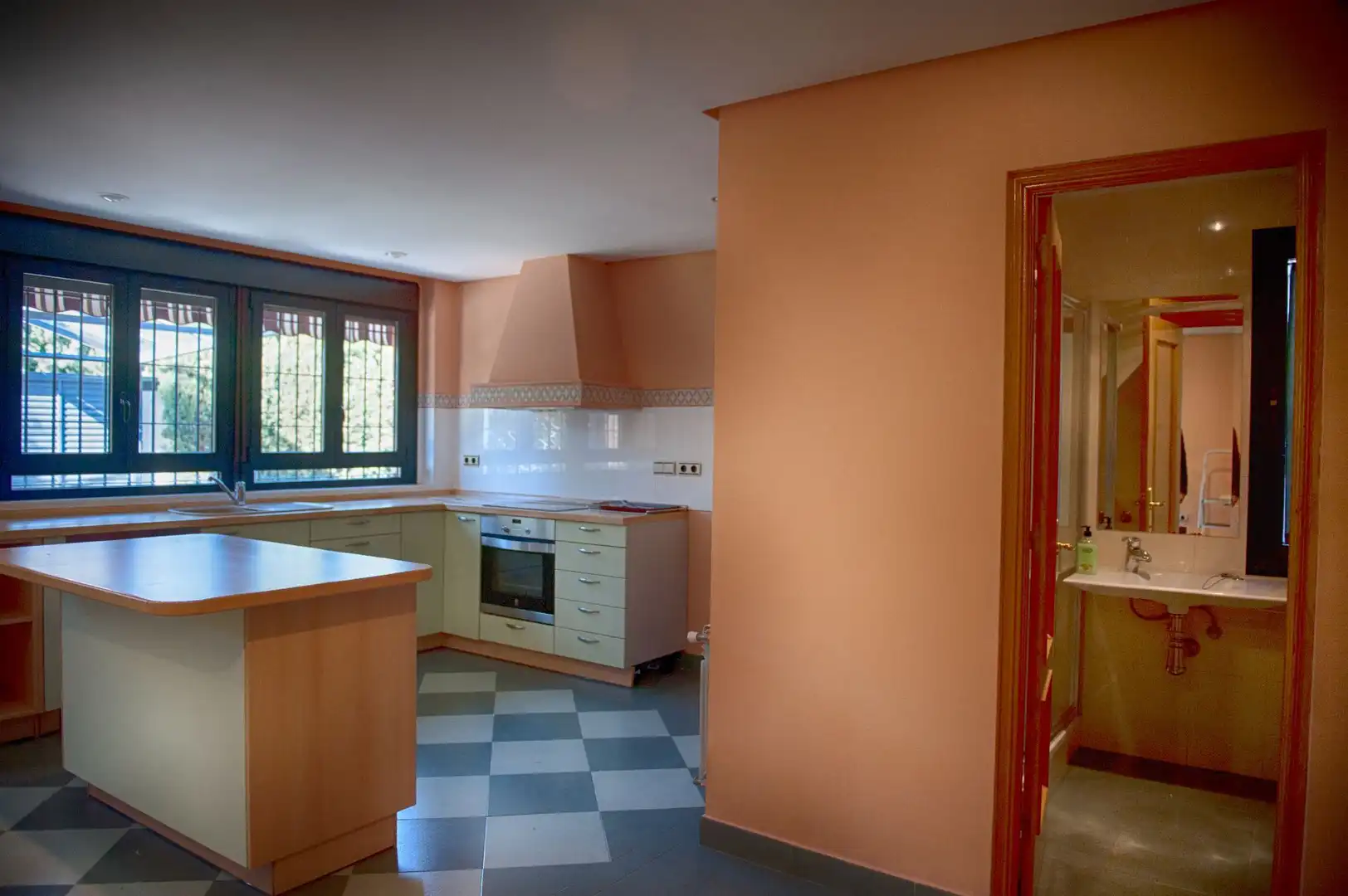 Cocina de Casa o chalet en venta en Aranjuez con Aire acondicionado, Calefacción y Jardín privado