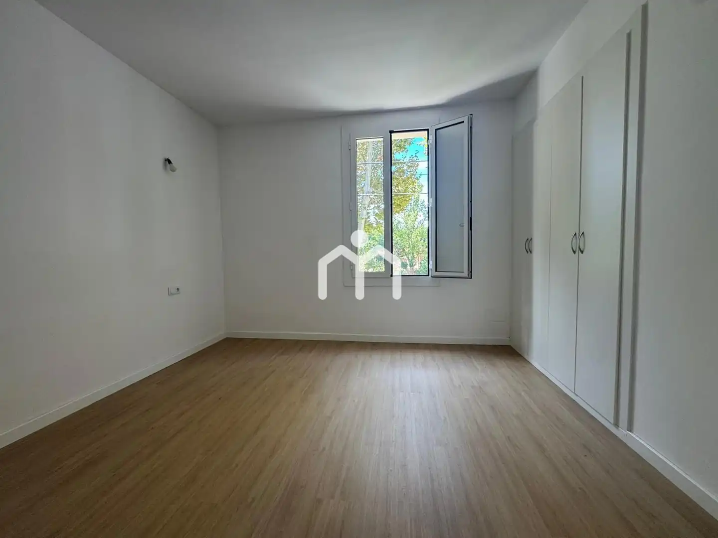 Detached homes for sale in Centre