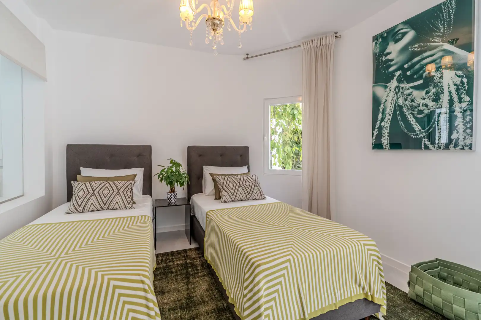 Dormitori de Casa o xalet de lloguer en Marbella amb Aire condicionat, Calefacció i Jardí privat