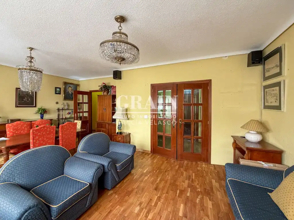 Sala de estar de Piso en venta en Albacete con Calefacción y Parquet
