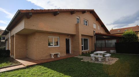 Foto 2 de Casa o chalet en venta en Santa Ana, Tanos, Torrelavega