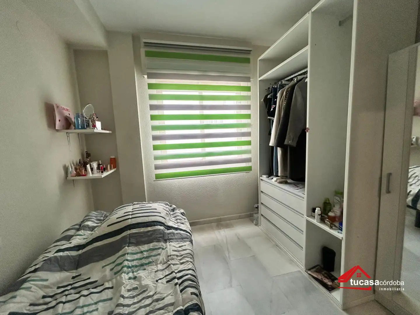 Schlafzimmer von Wohnung zum Verkauf in Córdoba mit Klimaanlage und Terrasse
