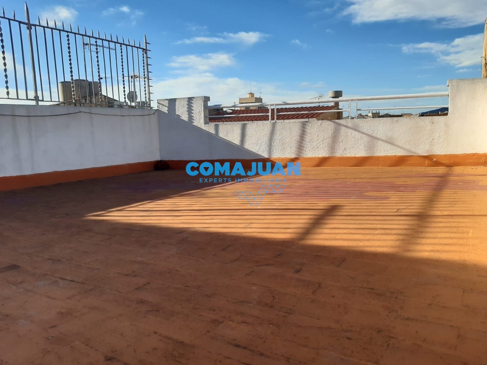 Terrassa de Pis en venda en Mataró amb Calefacció i Balcó