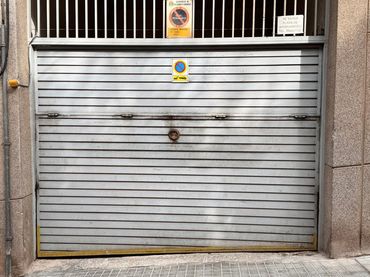 Einzelparkplatz zum Verkauf in Carrer ROGER DE LLURIA