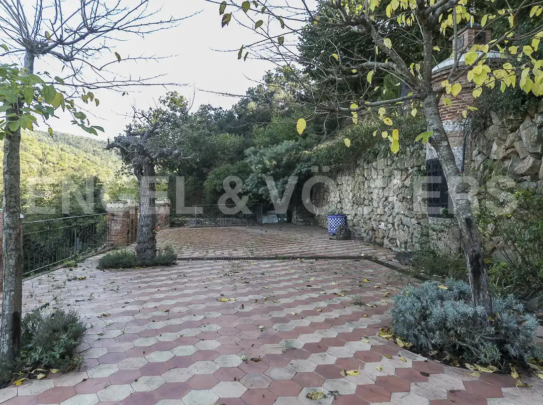 Garten von Haus oder Chalet zum Verkauf in Barcelona mit Heizung, Terrasse und Abstellraum