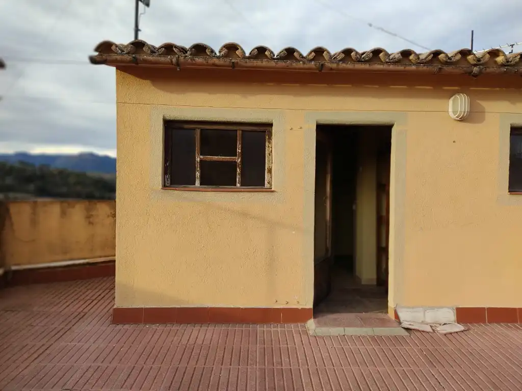 Exterior view of Houses for sale in Casserres