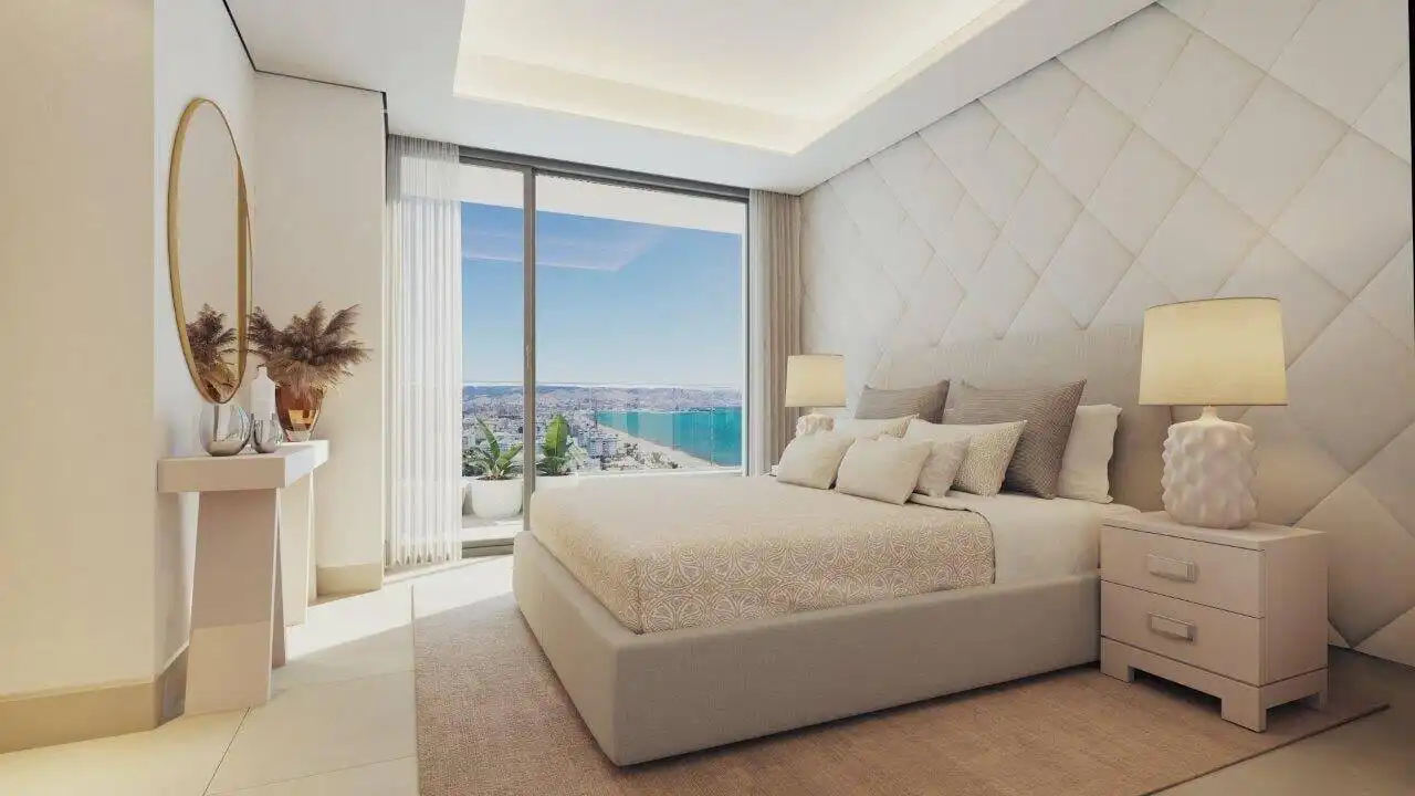 Dormitori de Apartament en venda en Málaga amb Aire condicionat, Terrassa i Traster