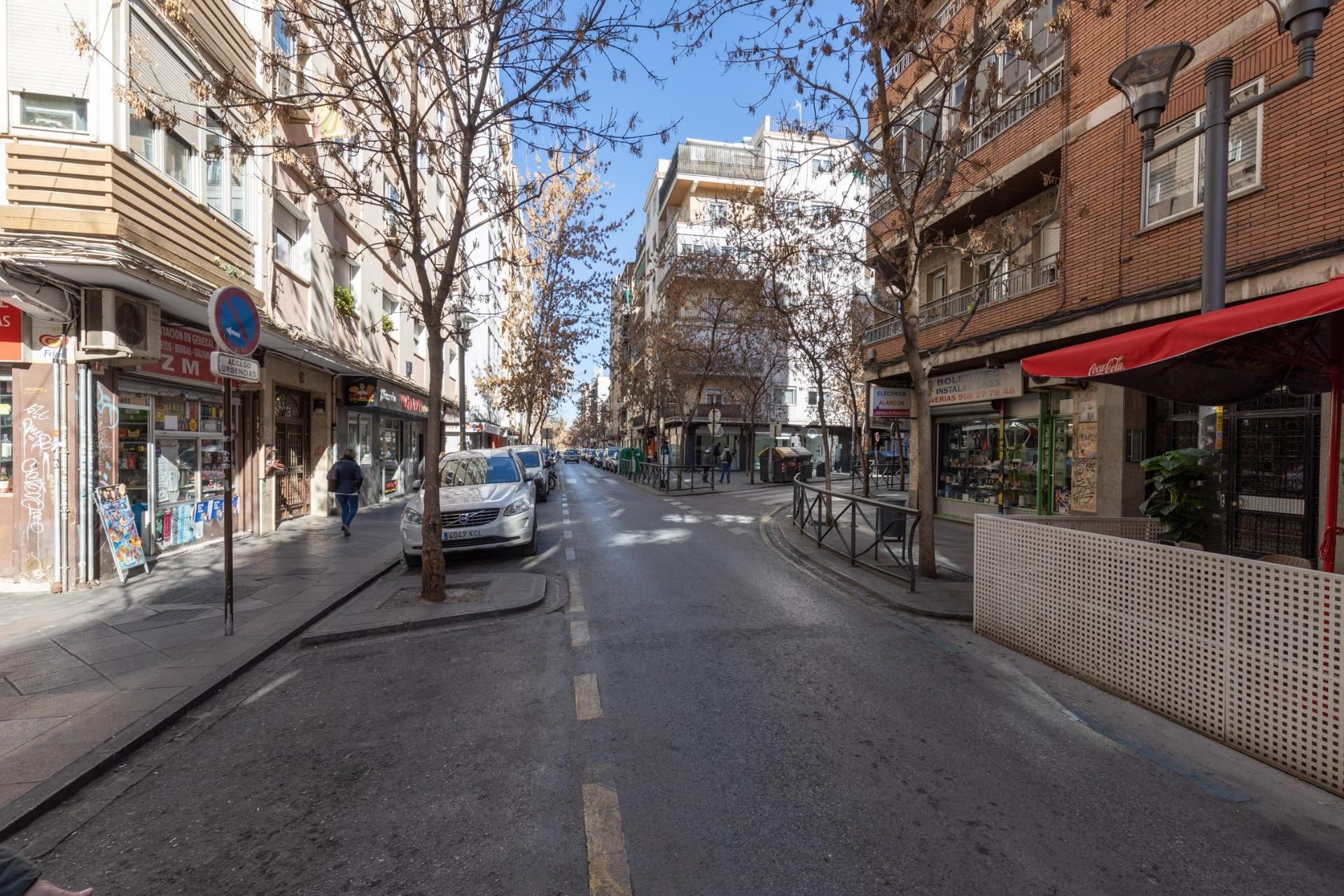 Exterior view of Flat for sale in  Granada Capital  with Terrace and Balcony