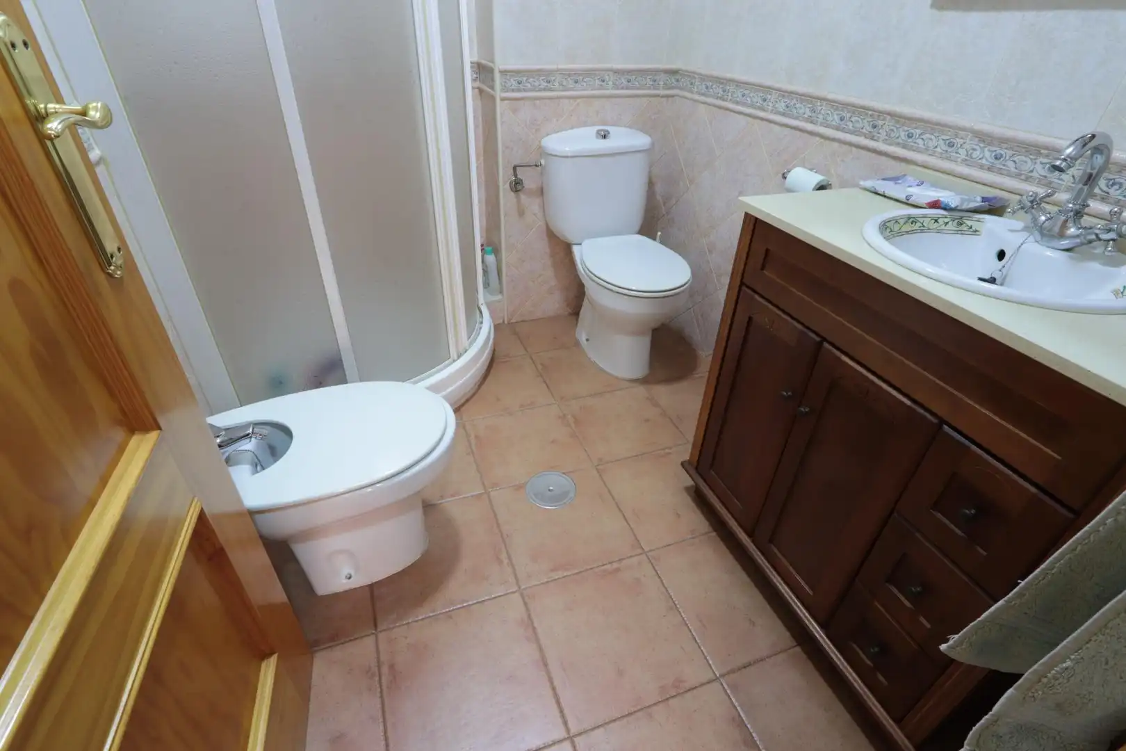 Baño de Piso en venta en La Unión con Aire acondicionado, Calefacción y Terraza
