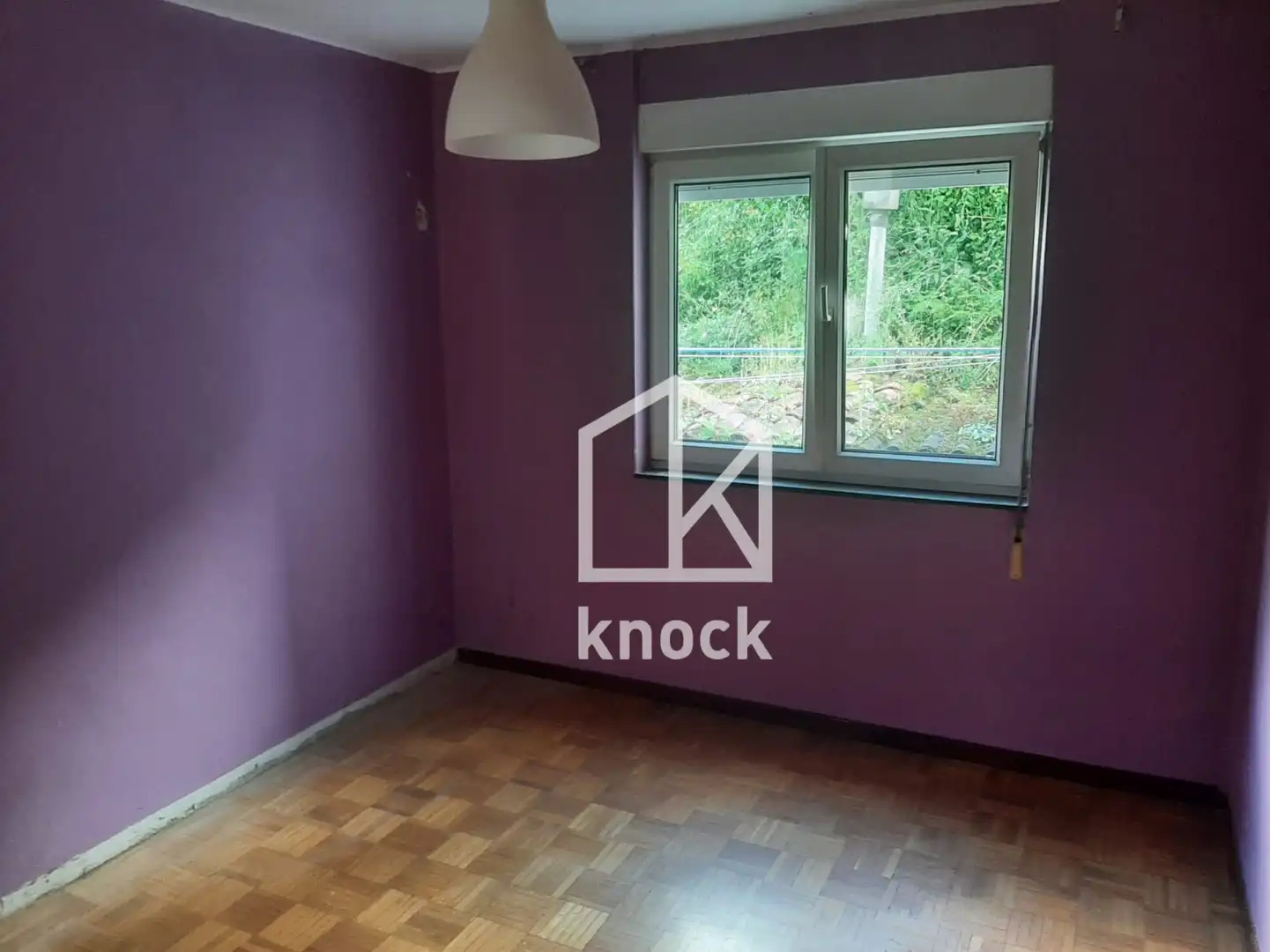Schlafzimmer von Wohnung zum Verkauf in Lena mit Heizung und Abstellraum