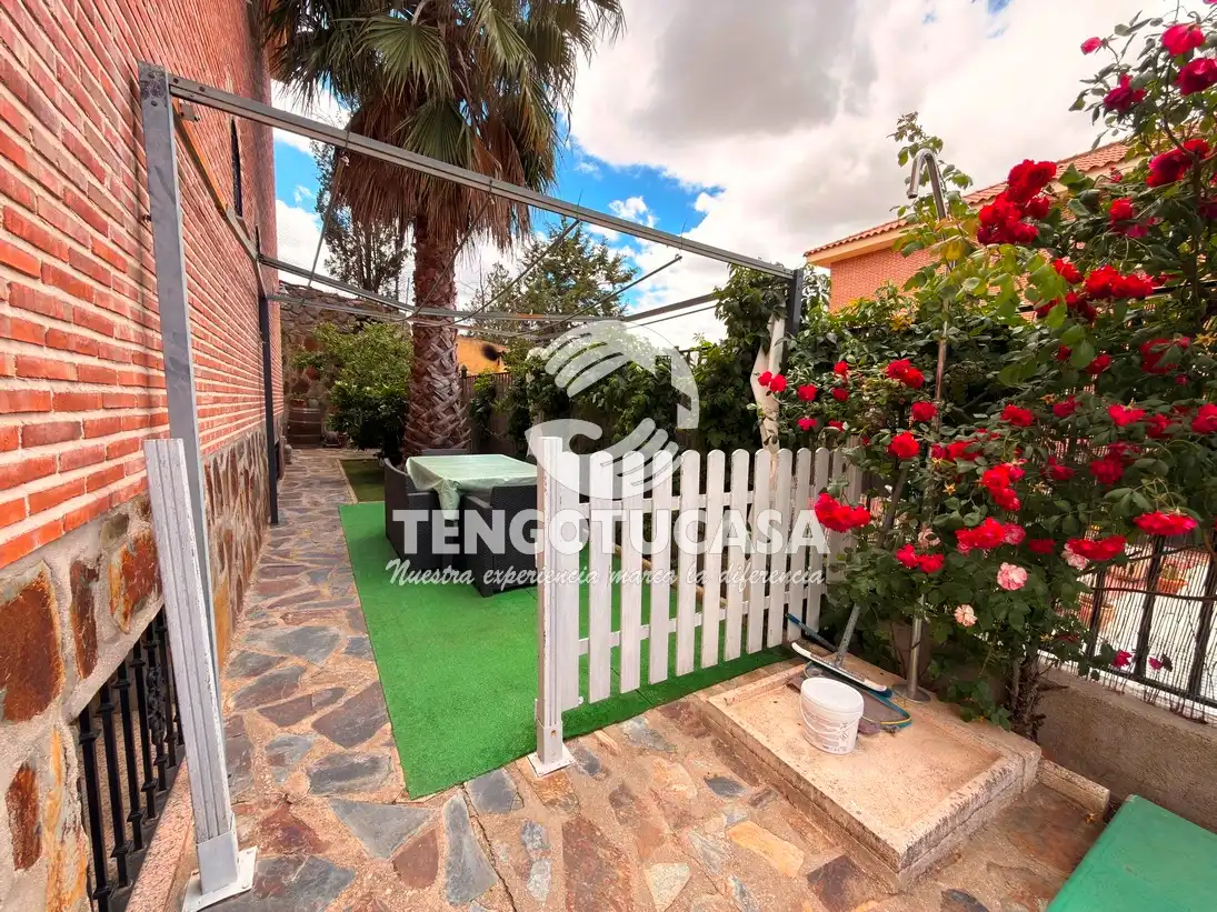 Terraza de Casa o chalet en venta en Bargas con Aire acondicionado, Calefacción y Jardín privado