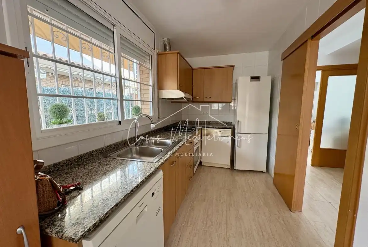 Casa aparellada amb terrassa en venda a Carrer Artur Martorell, imagen 10