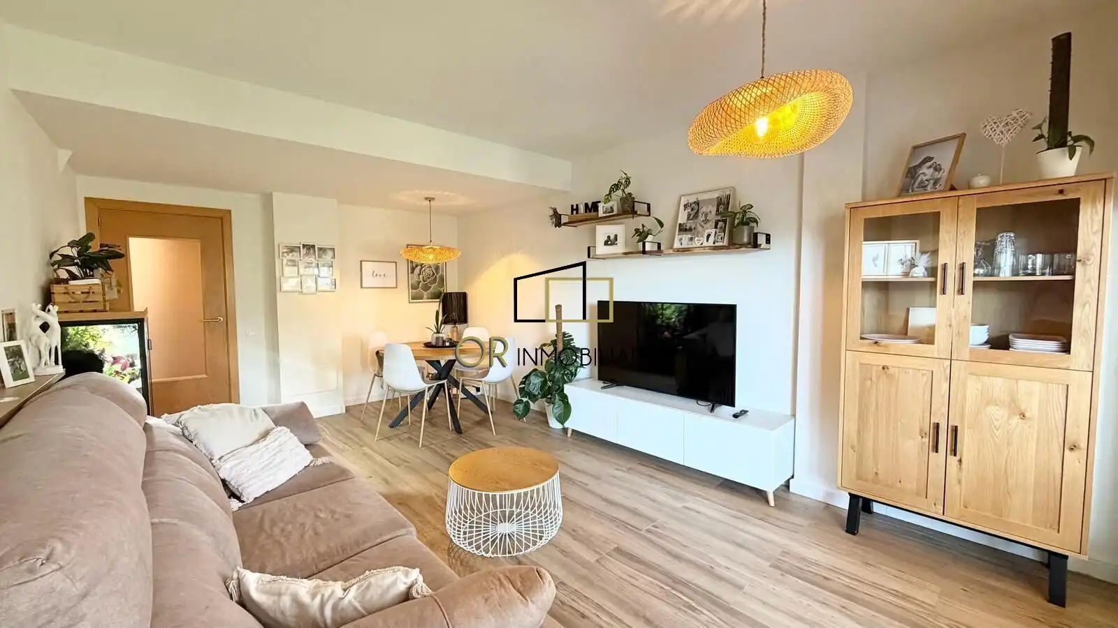 Sala de estar de Casa o chalet en venta en Sant Quintí de Mediona con Calefacción, Jardín privado y Terraza