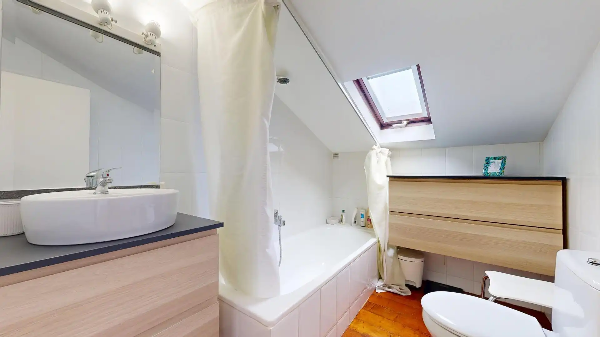 Bathroom of Houses for sale in Leioa  with Heating, Private garden and Terrace