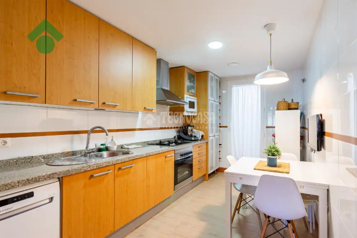 Kitchen of Flat for sale in Vélez-Málaga  with Air Conditioner and Furnished