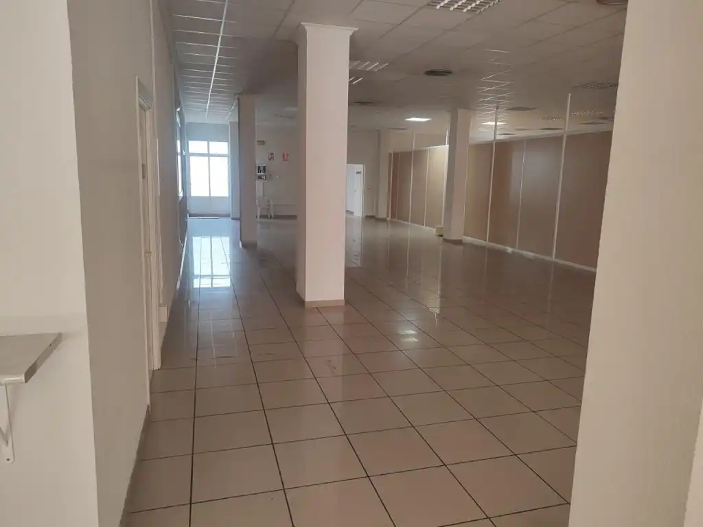 Gewerbefläche zur Miete in Centro