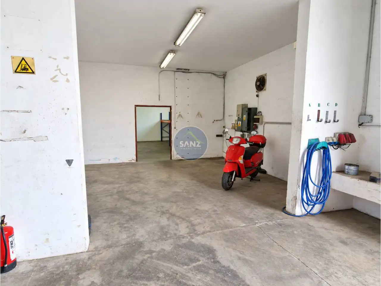 Nau industrial de lloguer a Maó ciutat, imagen 12