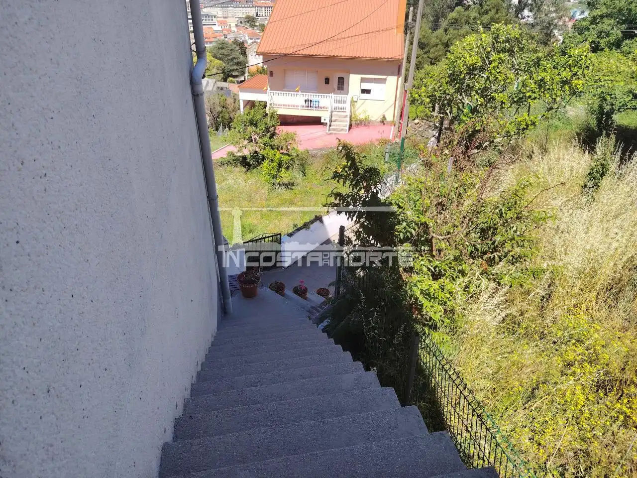 Exterior view of Duplexes for sale in Cee  with Storage room