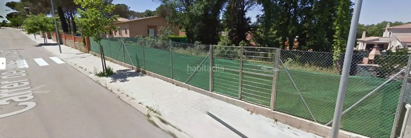 Terreny residencial en venda a Carrer de Josep Mª Sert 113