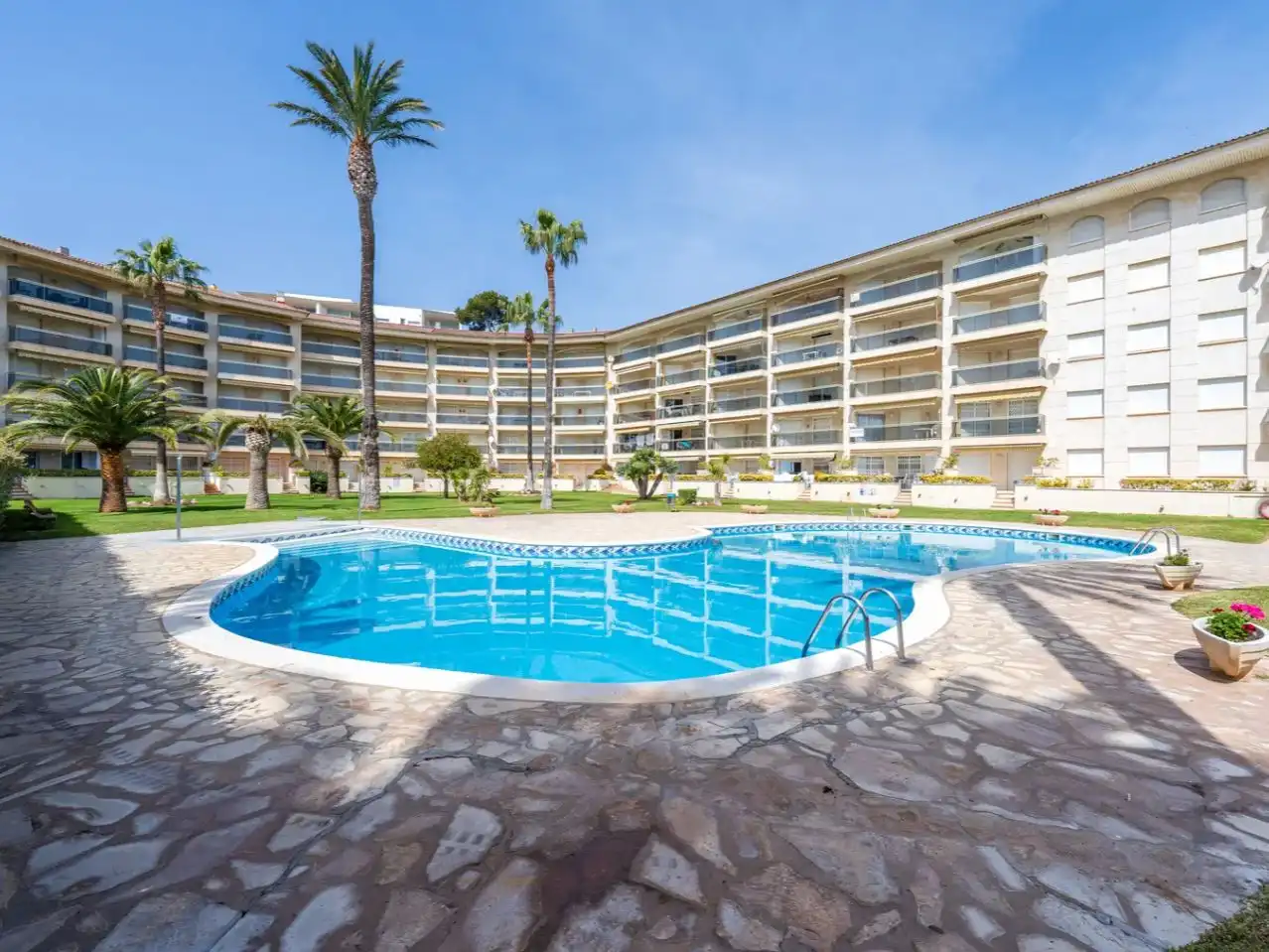 Apartamento con piscina en venta en Carrer de la Baixada Platja Cristall 10, imagen 14