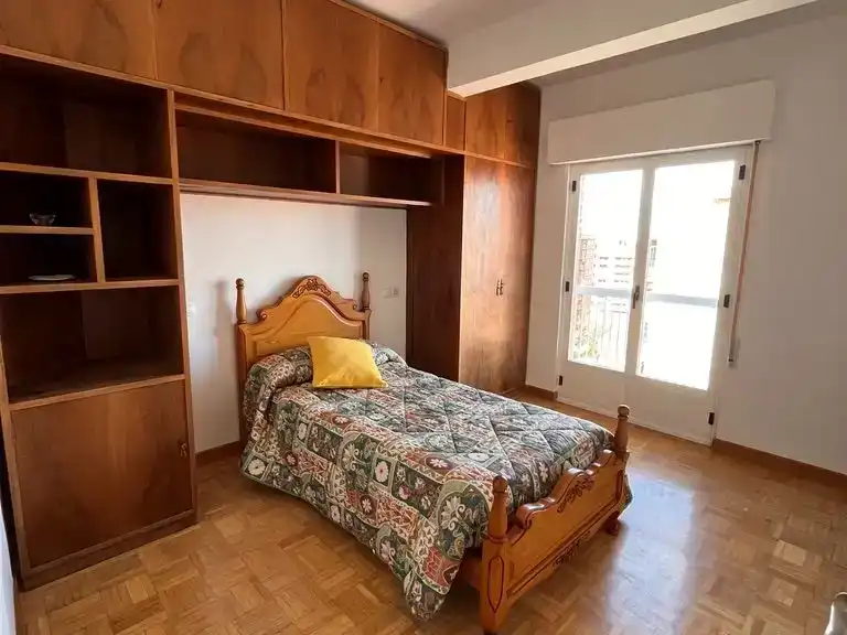 Bedroom of Flat for rent in Las Viñas