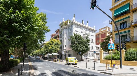 Vivienda exclusiva de planta completa con cochera y espectacular terraza panorámica