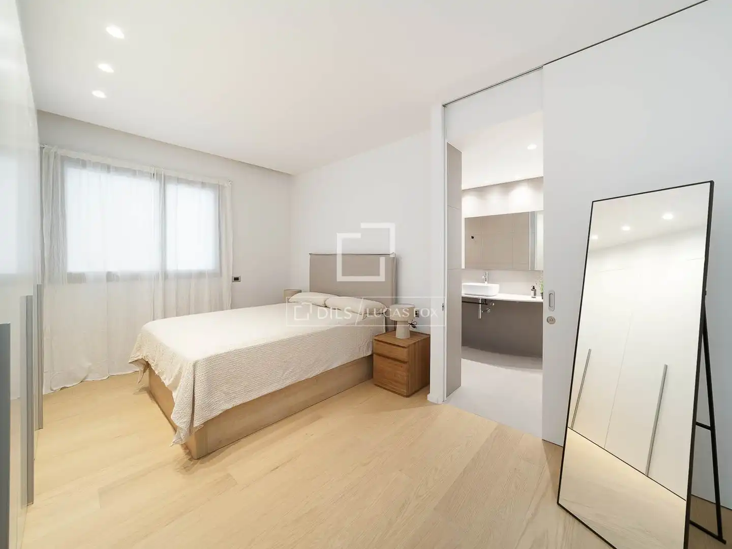 Habitación de Piso en venta en Barcelona con Aire acondicionado, Calefacción y Parquet