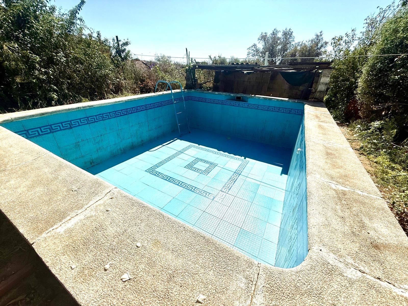 Piscina de Finca rústica en venda en  Córdoba Capital