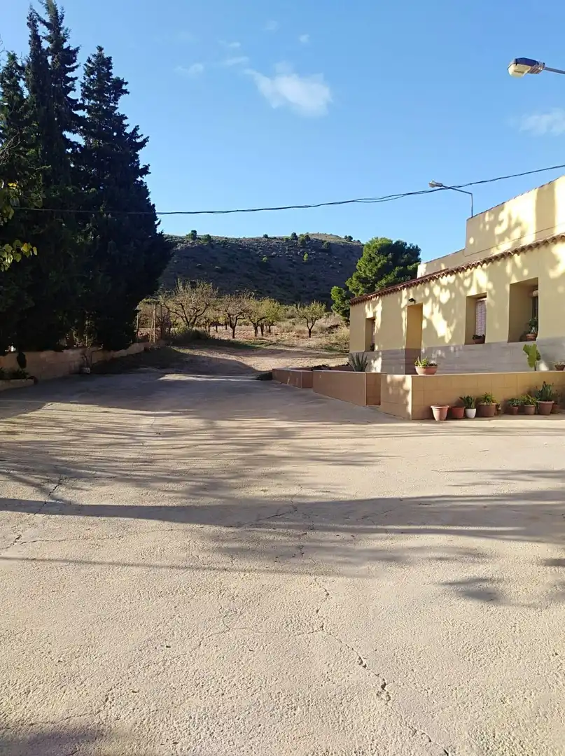 Vista exterior de Finca rústica en venda en Mazarrón amb Aire condicionat, Calefacció i Traster