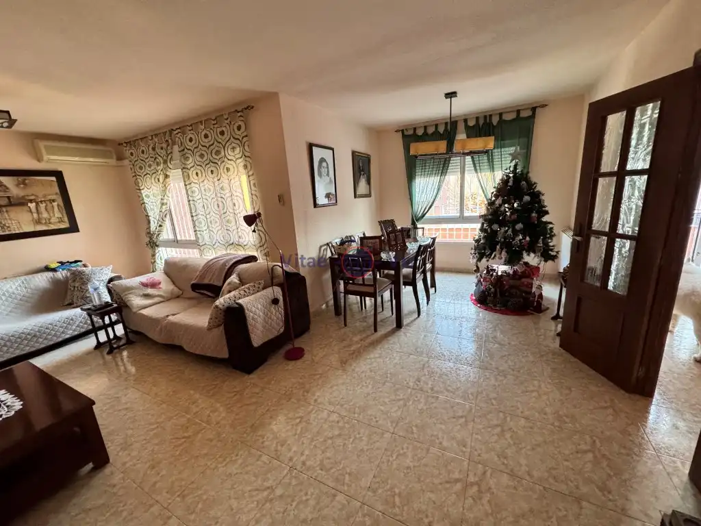 Duplexes for sale in La Hoya