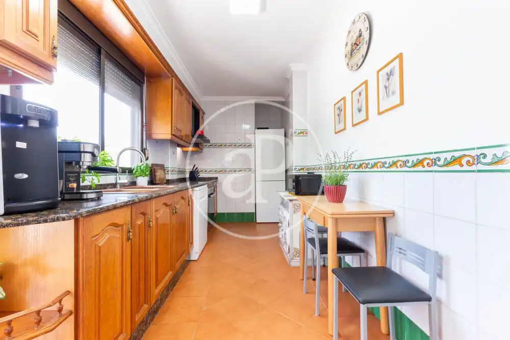 Cocina de Casa o chalet en venta en Chiva con Aire acondicionado, Calefacción y Jardín privado