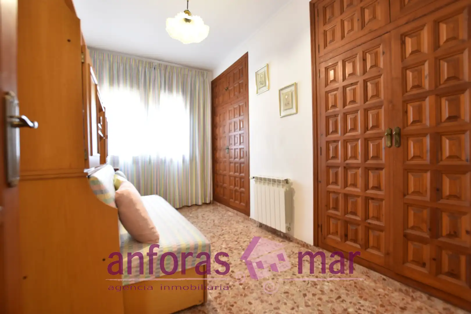 Piso en venta en Torredembarra con Calefacción, Terraza y Amueblado