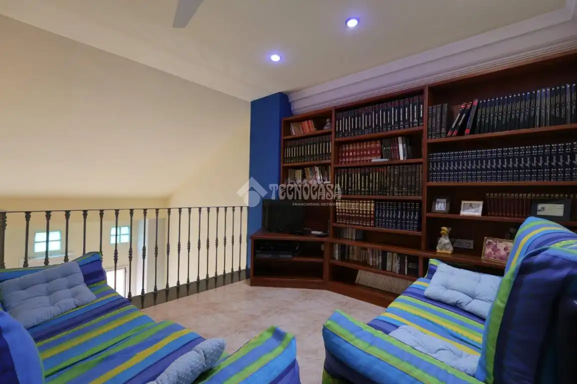 Sala d'estar de Pis en venda en Sagunto / Sagunt amb Aire condicionat, Calefacció i Terrassa