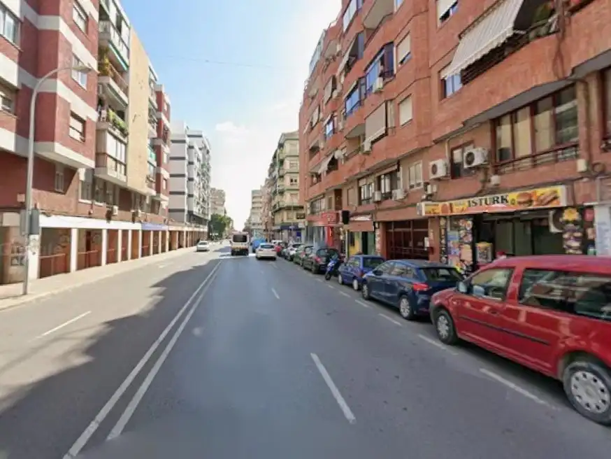Pis amb ascensor en venda a Avenida Novelda, imagen 2