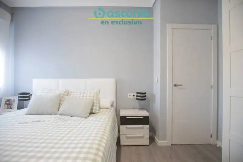 Habitación de Piso en venta en Urbi