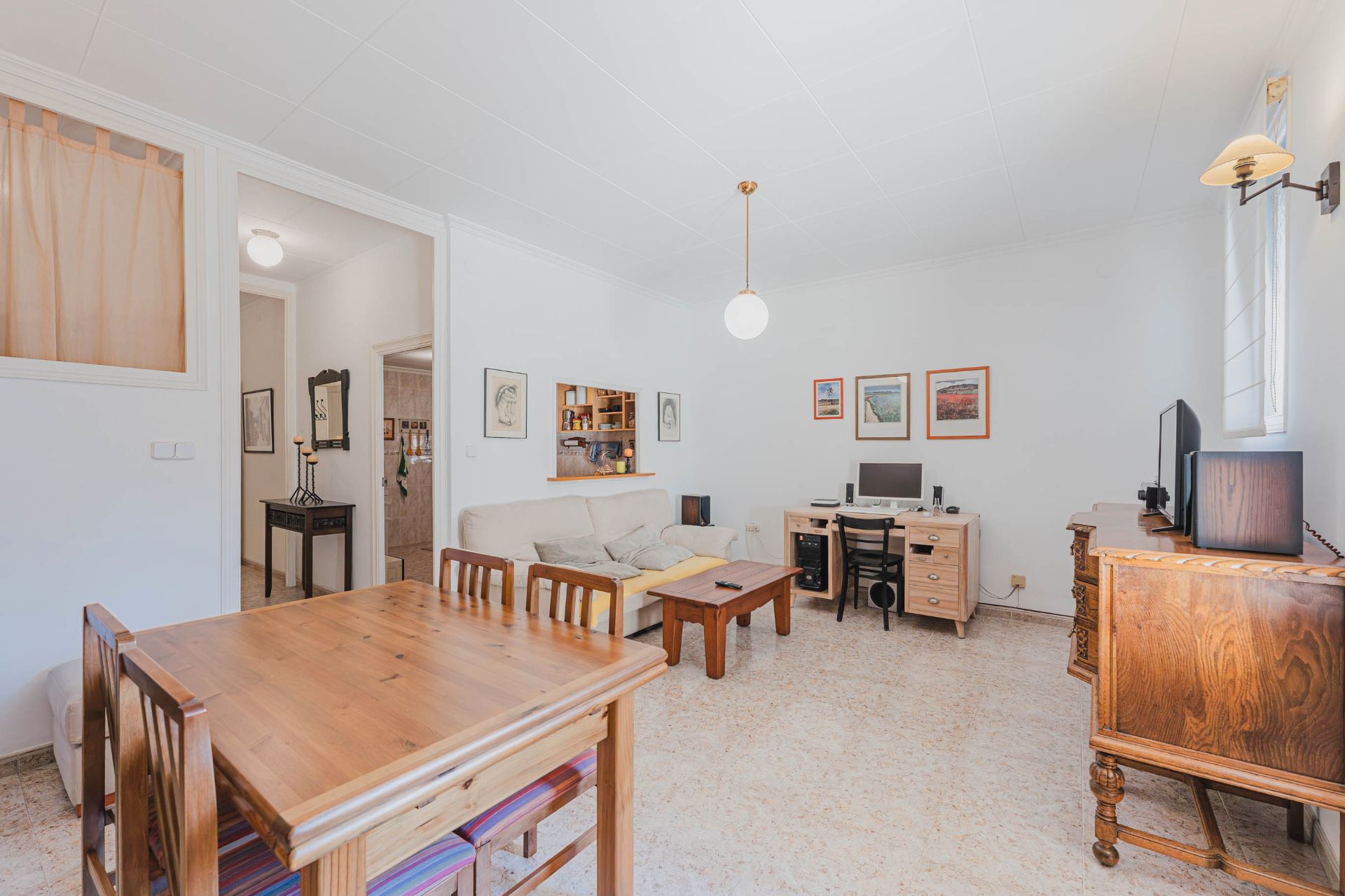 Sala d'estar de Pis en venda en  Barcelona Capital amb Terrassa i Balcó