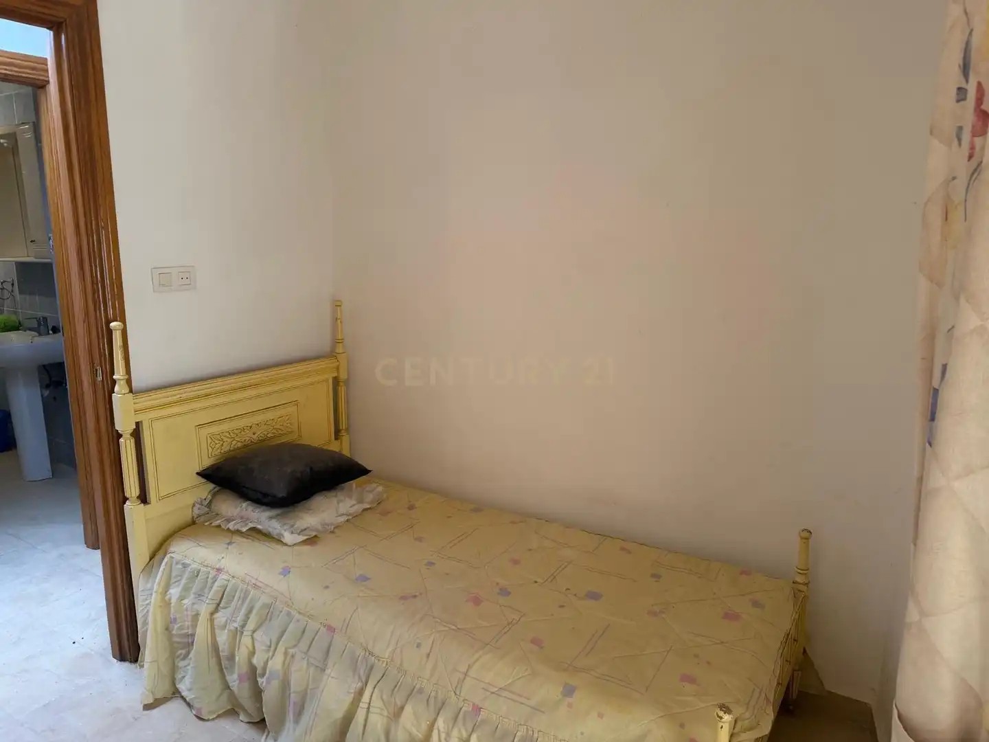 Dormitori de Casa adosada en venda en Otívar amb Traster i Rentadora
