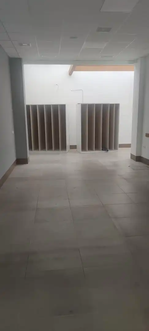 Geschaftsraum zur Miete in Sevilla